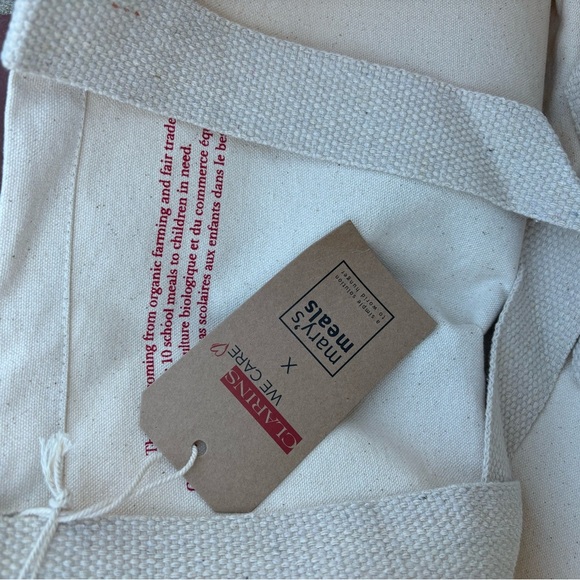 Cultivate Kindness Tote Bag with Clarins Skincare Set - Picture 7 of 7